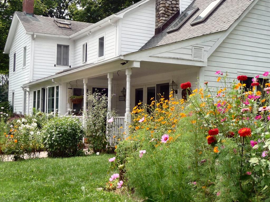 MLS #/Web ID: 2707955