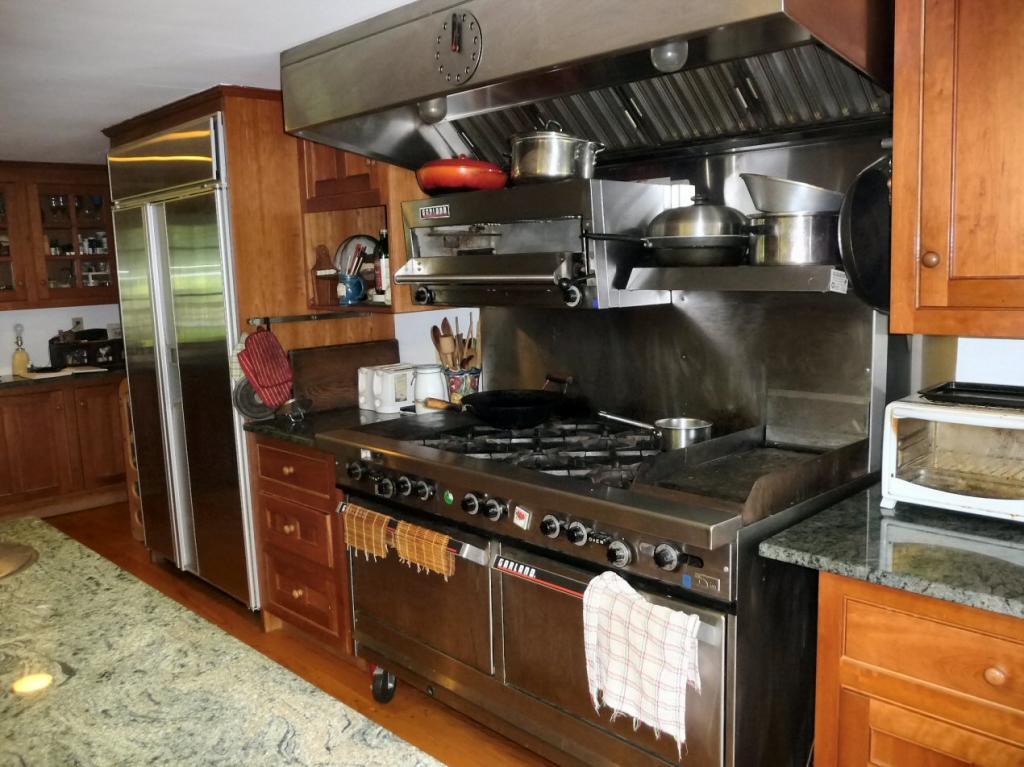 MLS #/Web ID: 2707955