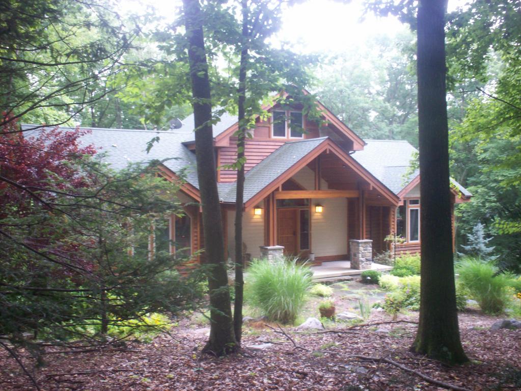 5 Frog Pond Road