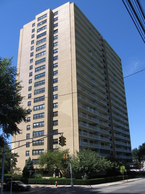 285 AYCRIGG AVE