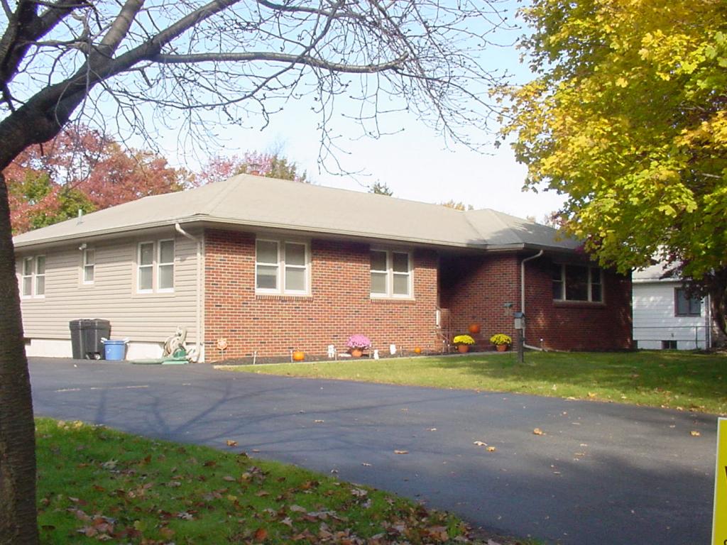 90 KENVIL AVE
