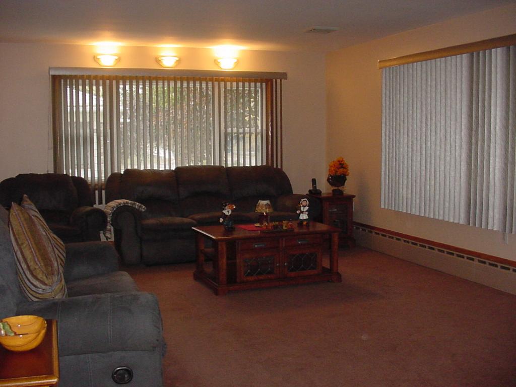 90 KENVIL AVE