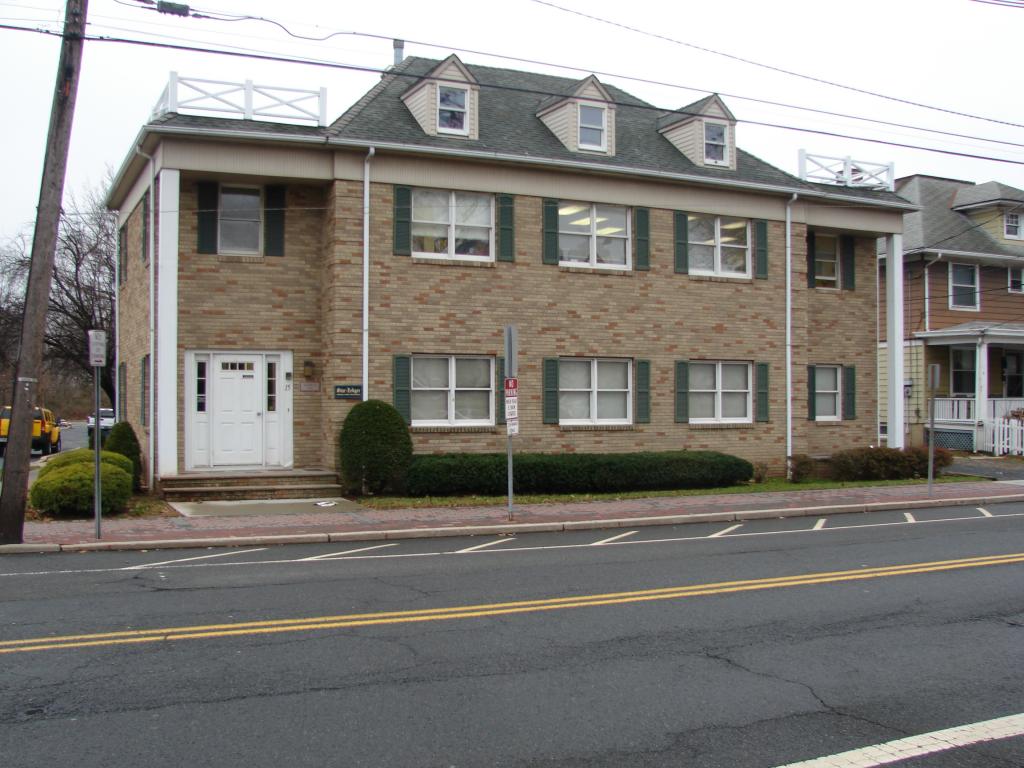 MLS #/Web ID: 2616056