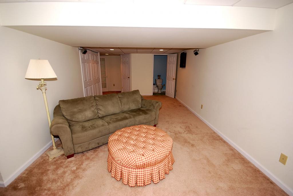 15 CANDOUR CT