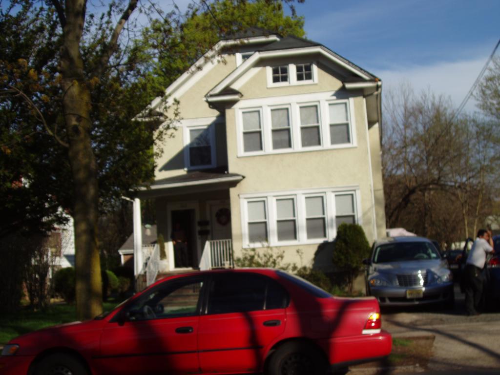 1412-14 E FRONT ST
