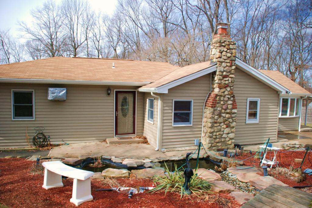 MLS #/Web ID: 2705856
