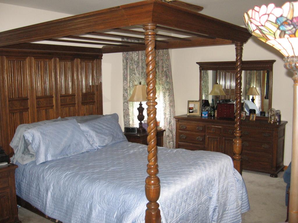 MLS #/Web ID: 2706456