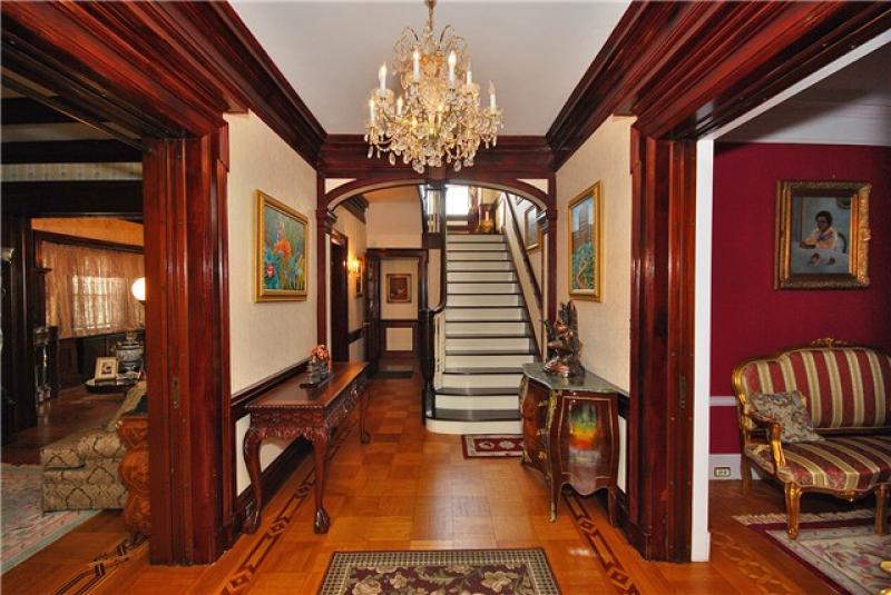 MLS #/Web ID: 2718556