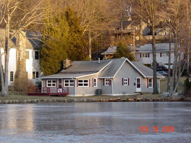 MLS #/Web ID: 2724856