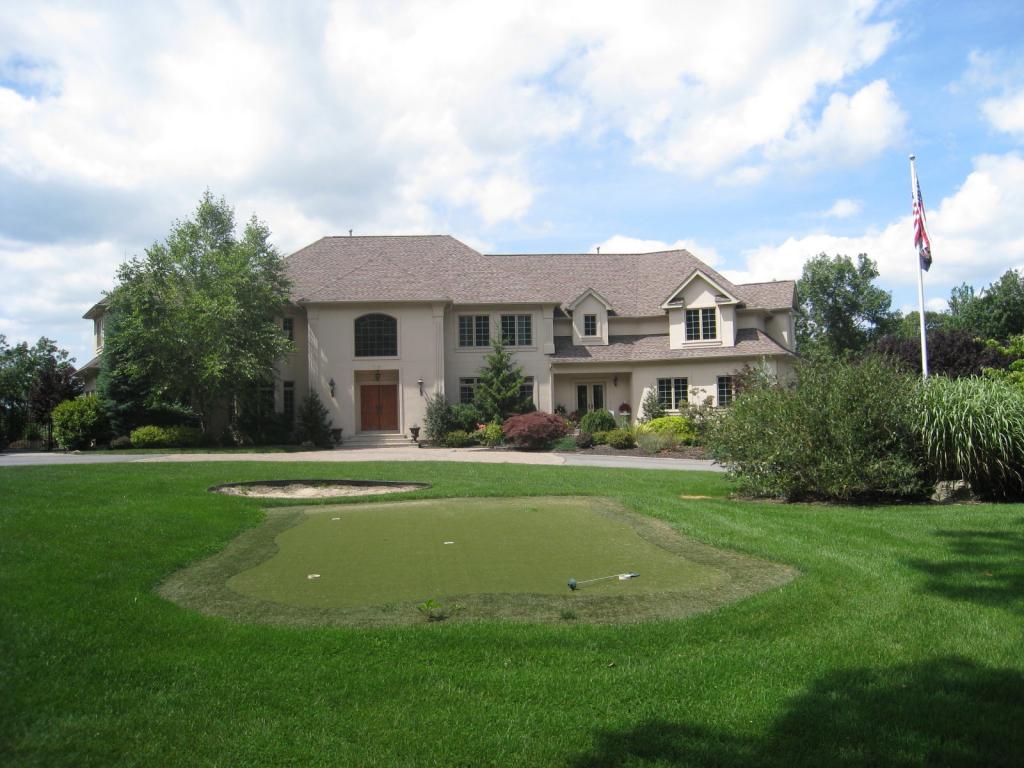 85 Alize Drive