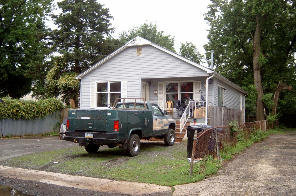 224 STEBBINS PL