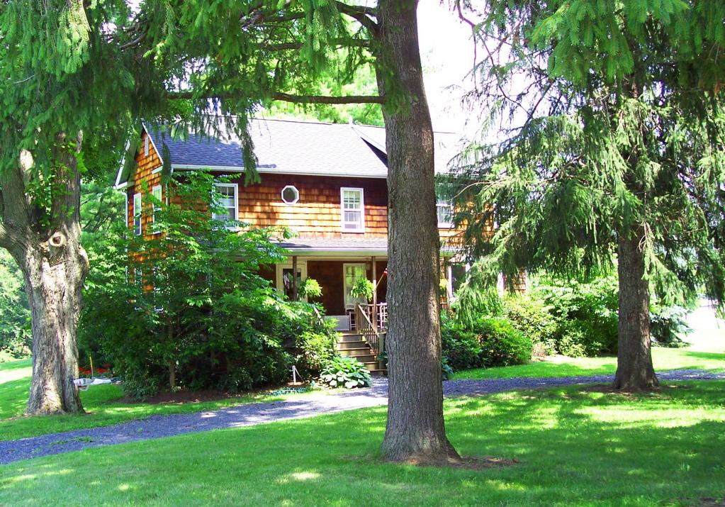 MLS #/Web ID: 2698257