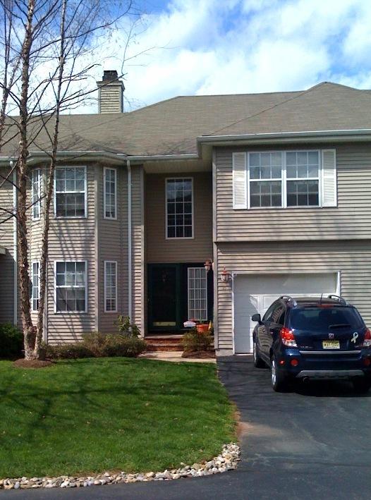 15 JUMPING BROOK PL