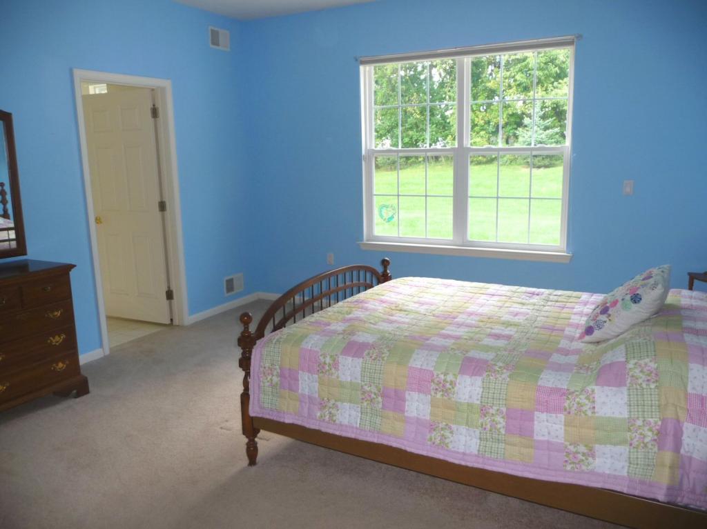 MLS #/Web ID: 2713657