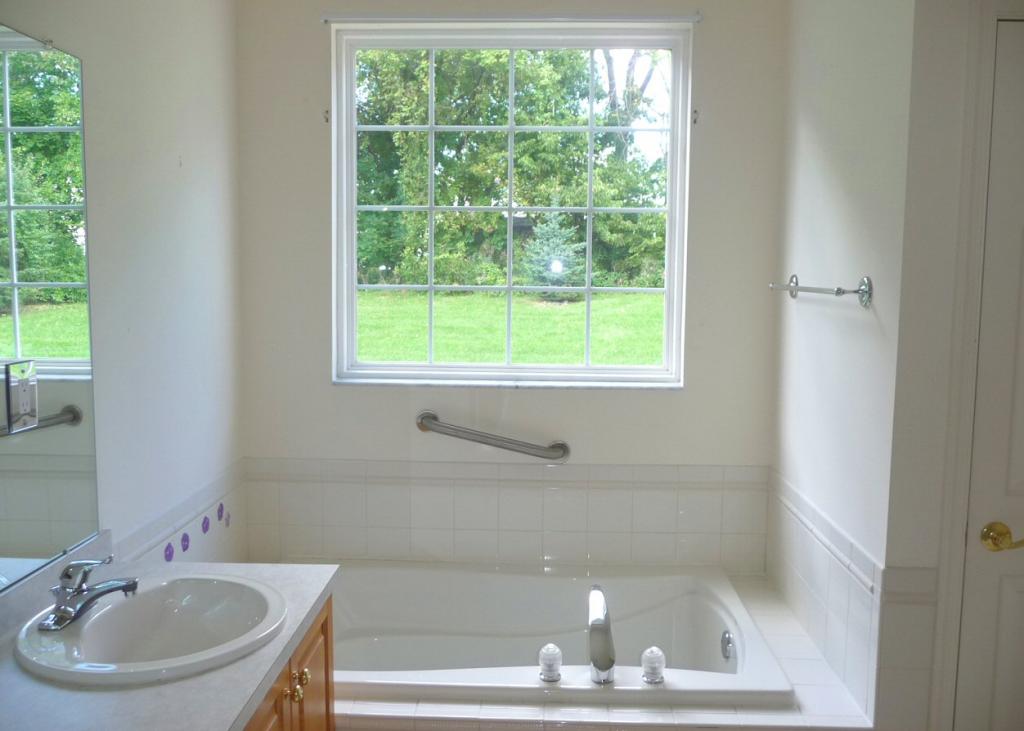 MLS #/Web ID: 2713657