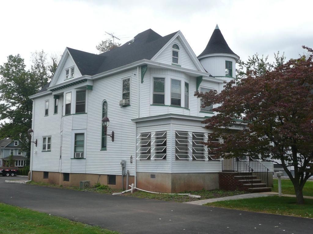 MLS #/Web ID: 2713757