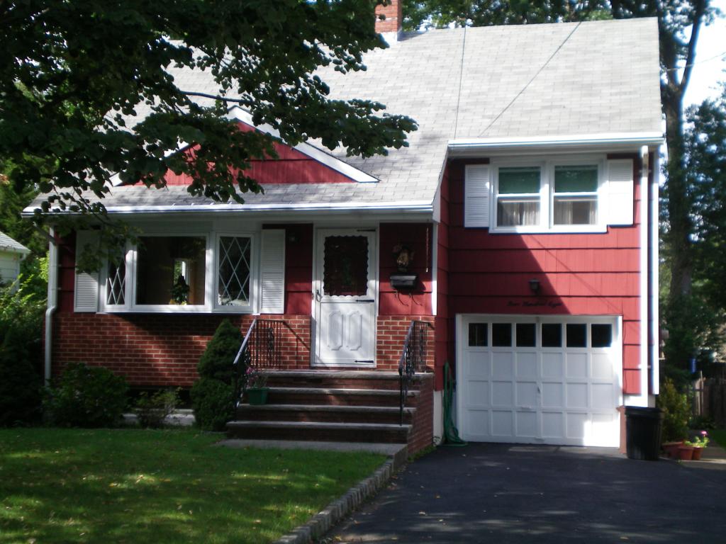408 Hemlock Ave