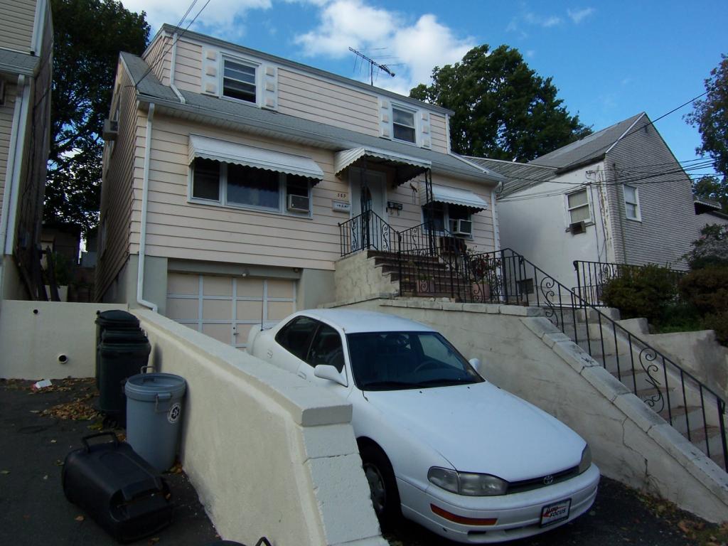 MLS #/Web ID: 2723157