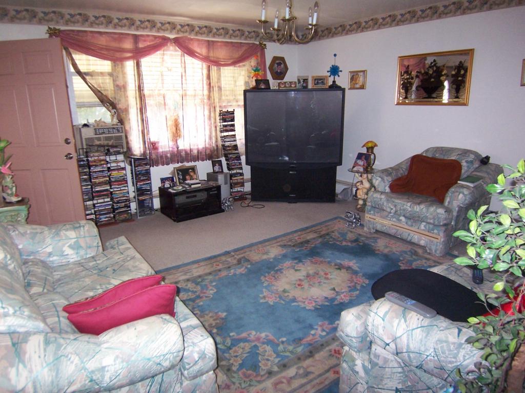 MLS #/Web ID: 2723157