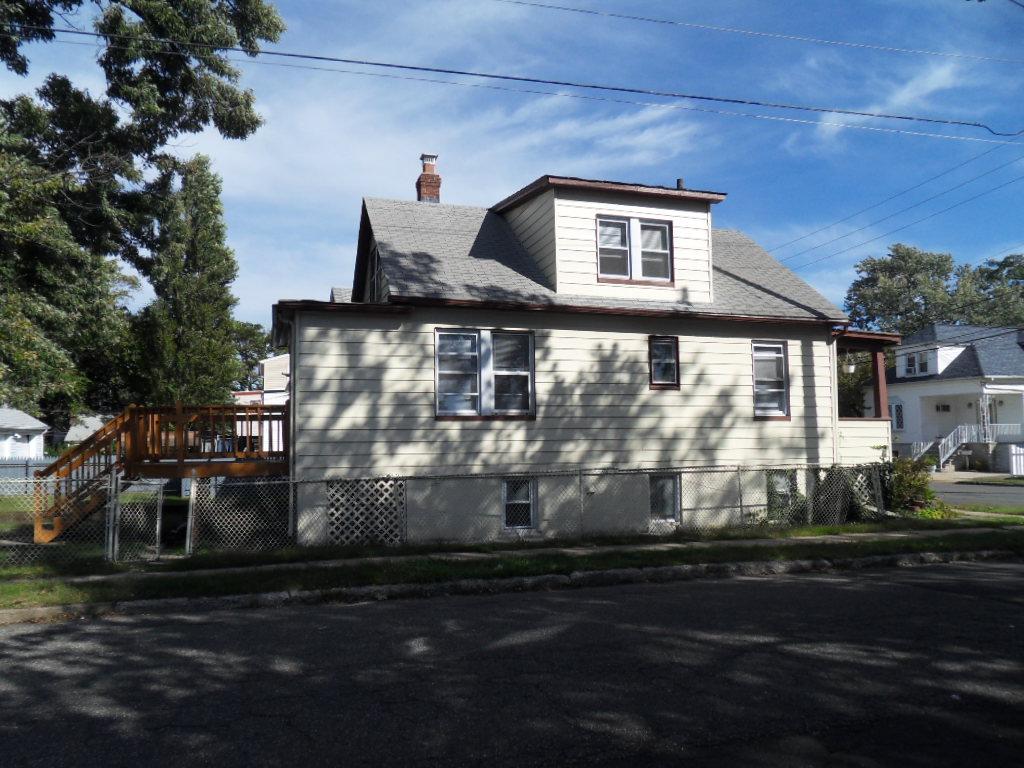 MLS #/Web ID: 2723257