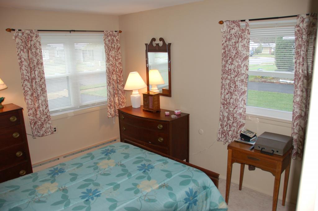MLS #/Web ID: 2725357