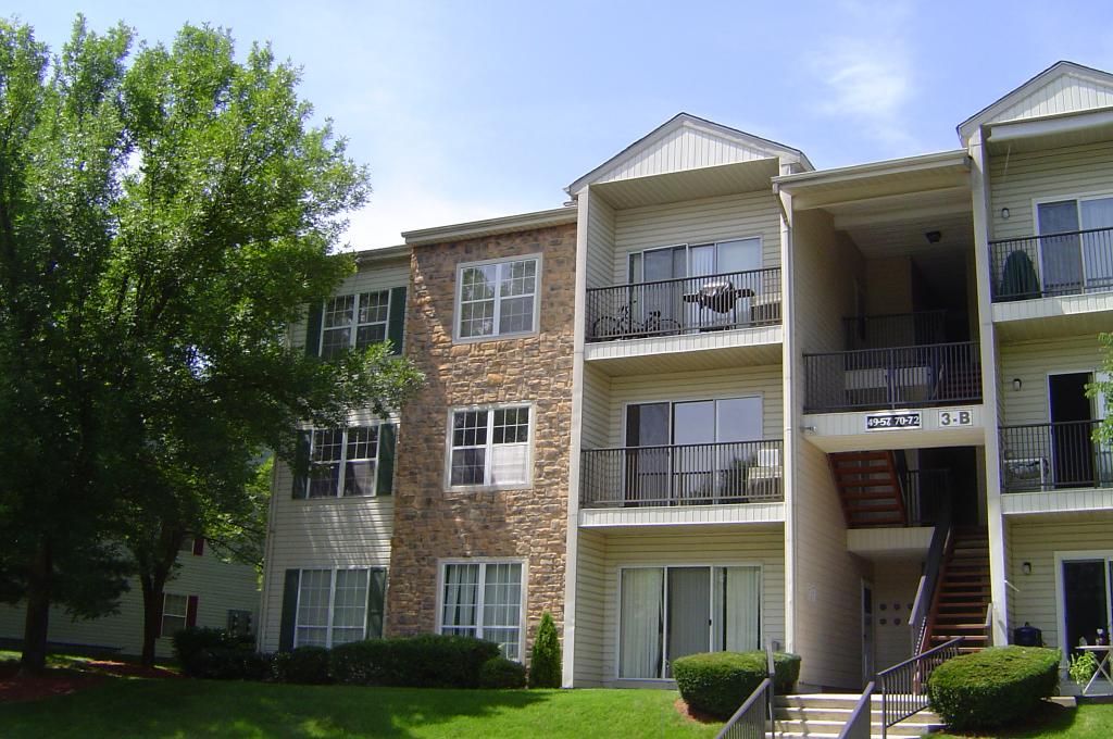 50 ROBERTSON WAY