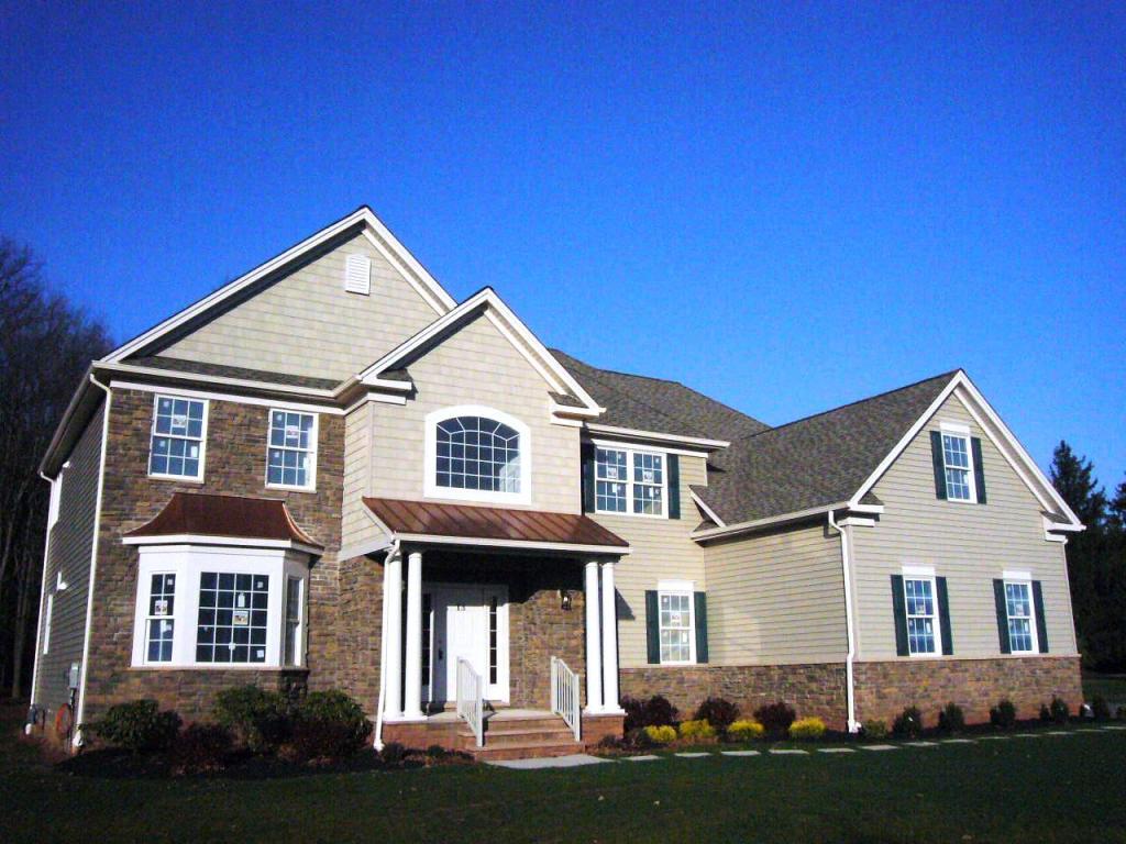 MLS #/Web ID: 2645058