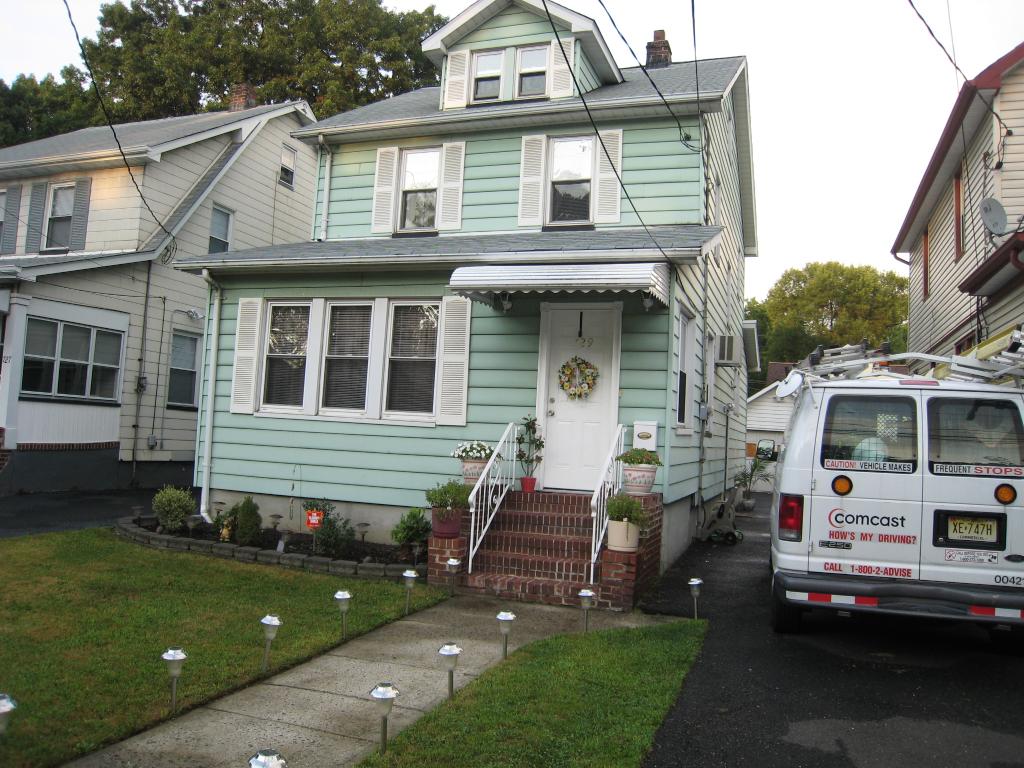 MLS #/Web ID: 2708758