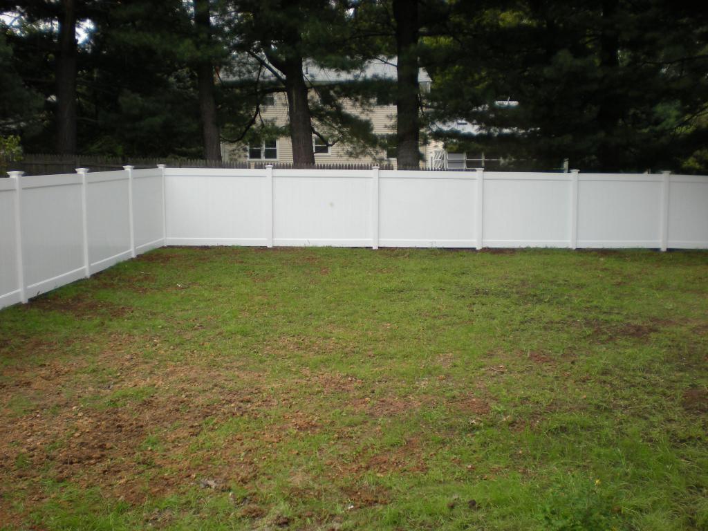 1260 CEDAR AVE