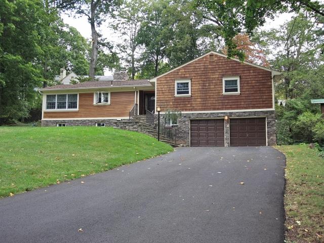 MLS #/Web ID: 2717158