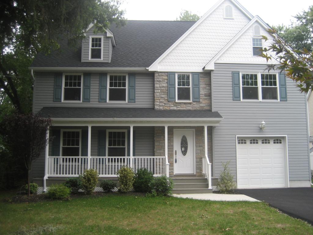 MLS #/Web ID: 2719058