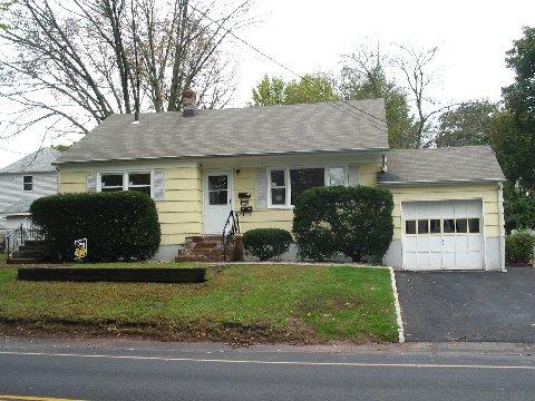 MLS #/Web ID: 2722258