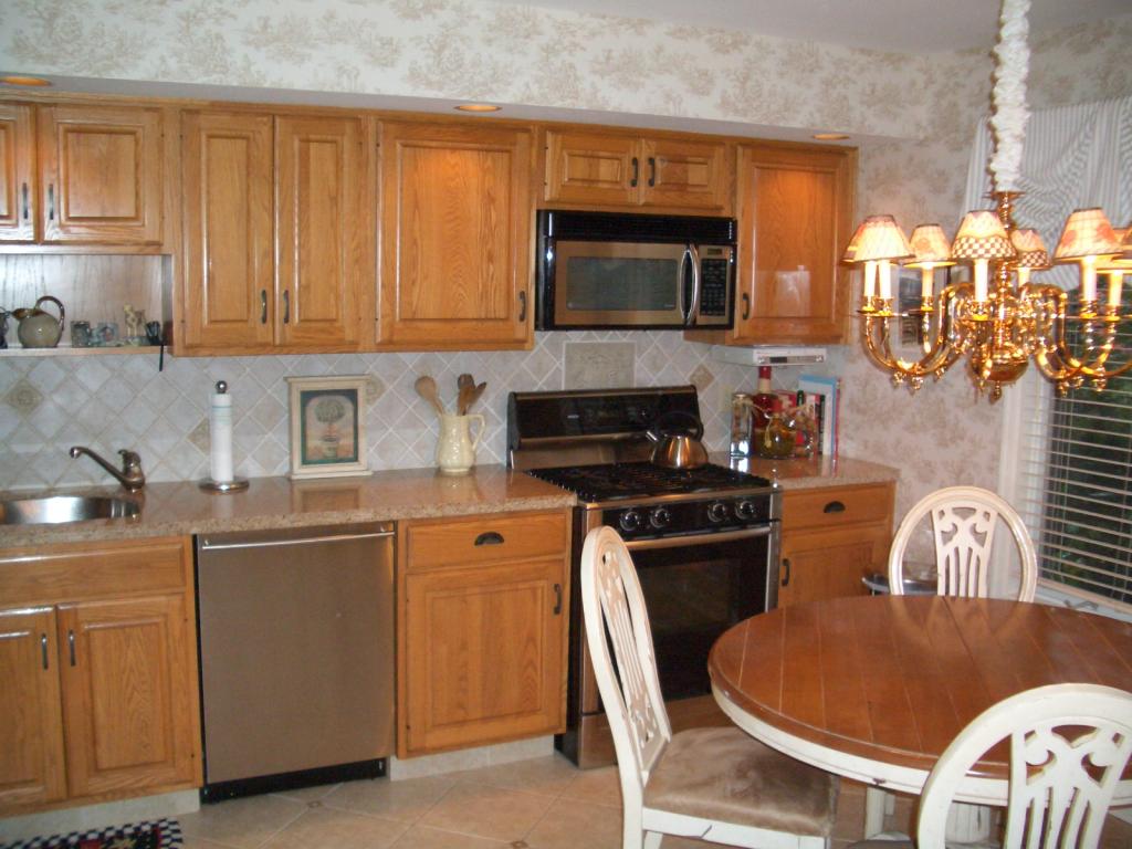MLS #/Web ID: 2724258
