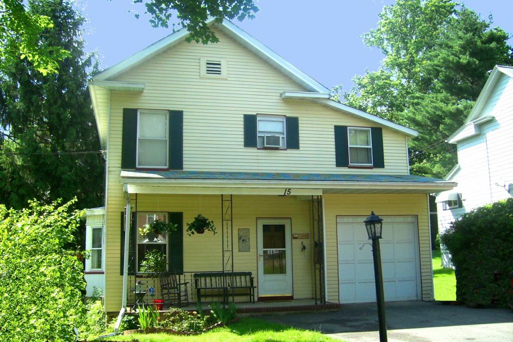 MLS #/Web ID: 2693459