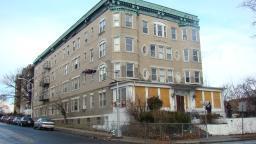 89 N ARLINGTON AVE