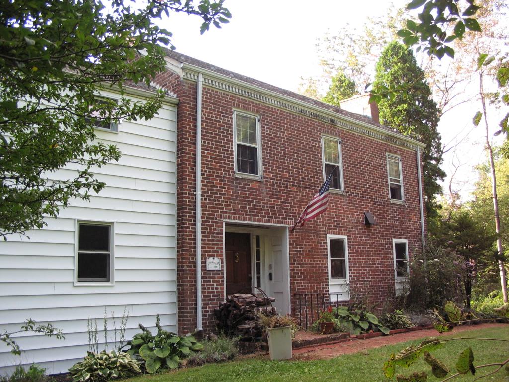 MLS #/Web ID: 2714159