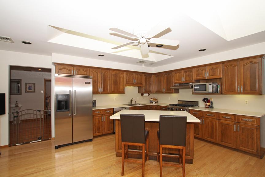 MLS #/Web ID: 2716759