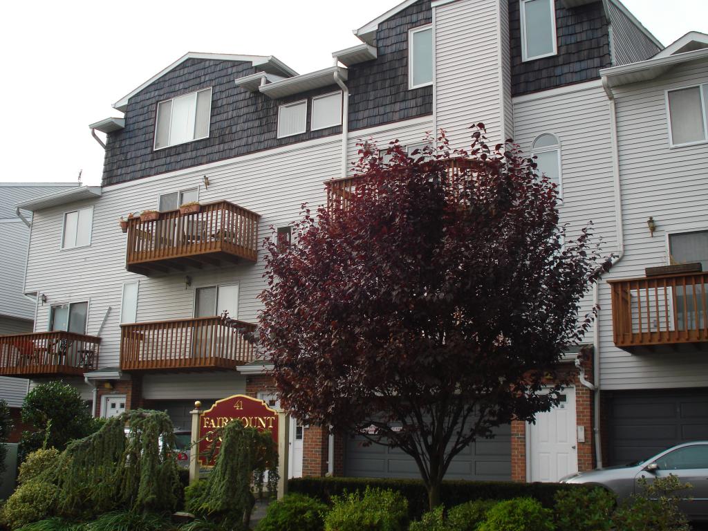 Single Family Home for Sale, ListingId:14251762, location: 31 FAIRMOUNT AVE Hackensack 07601