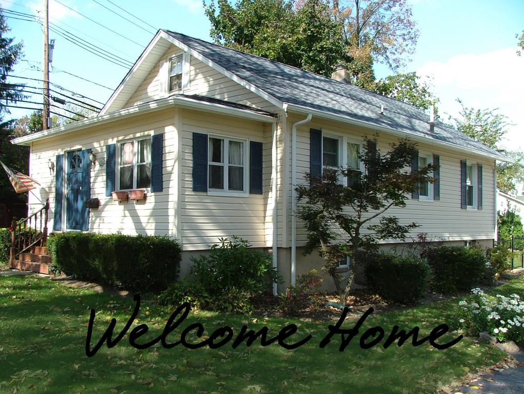 MLS #/Web ID: 2721859