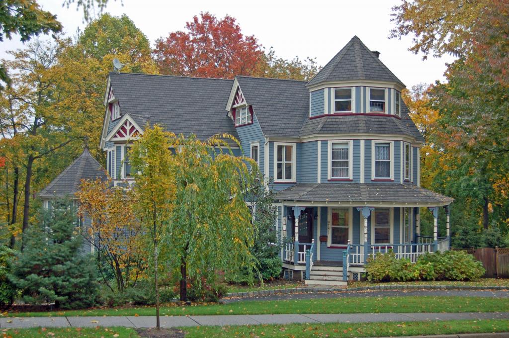 MLS #/Web ID: 2724659