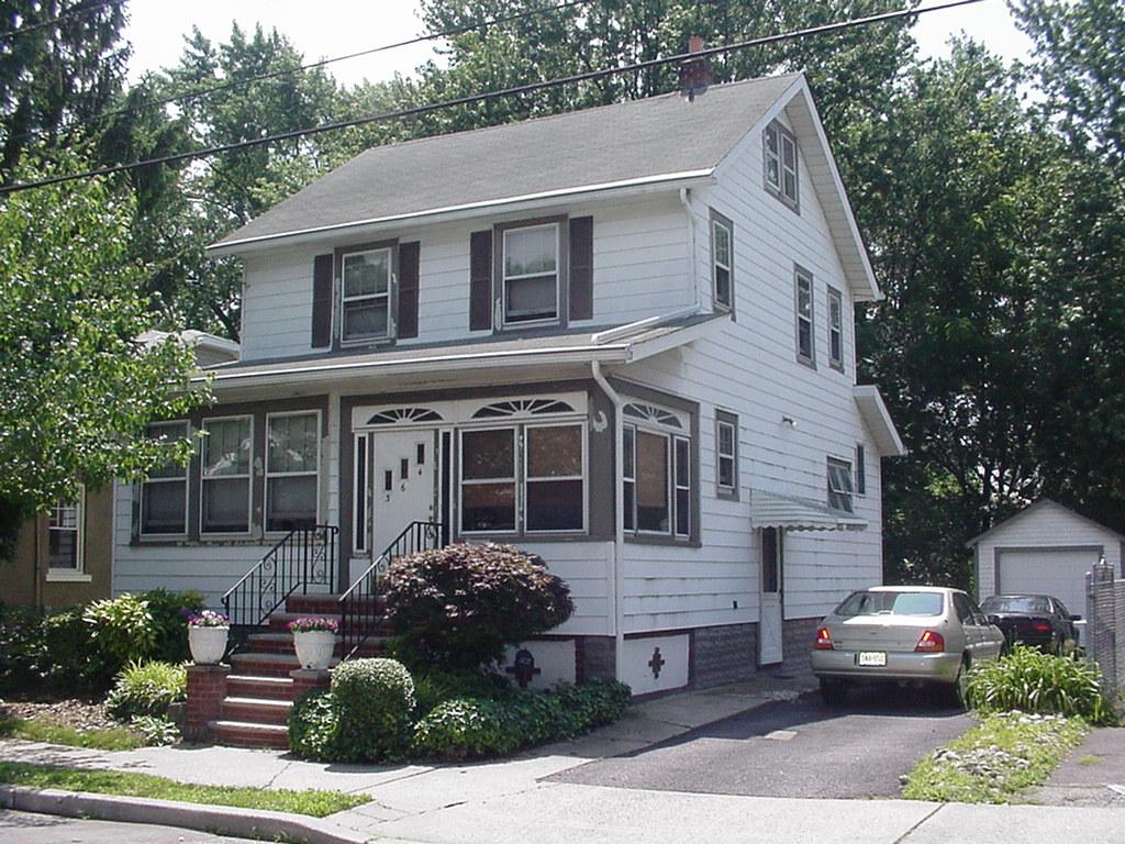 364 STILES ST
