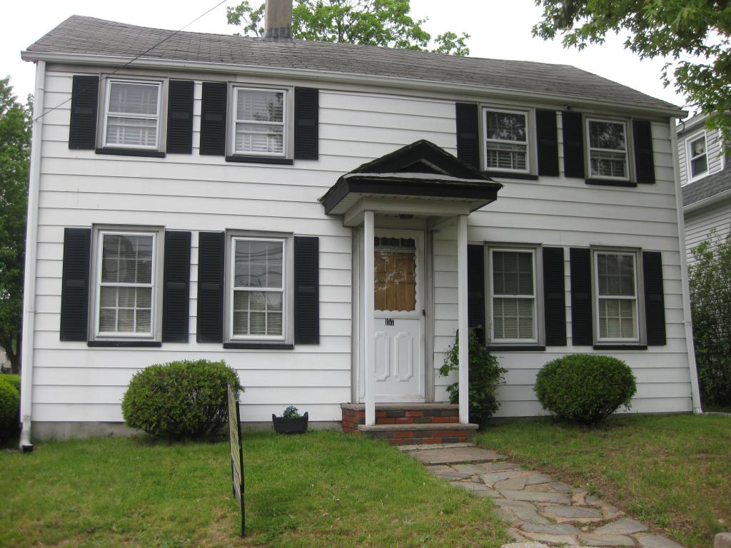 MLS #/Web ID: 2680460