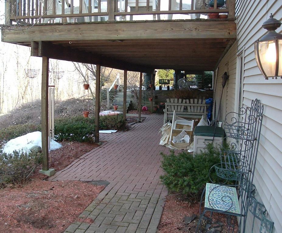 MLS #/Web ID: 2691360