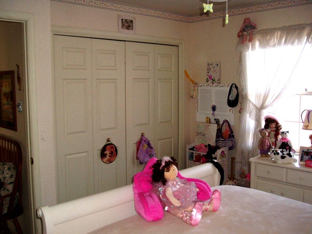 MLS #/Web ID: 2691360