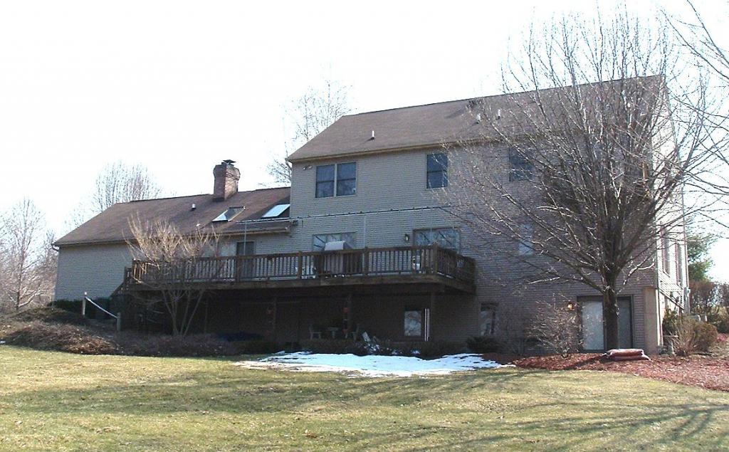 MLS #/Web ID: 2691360
