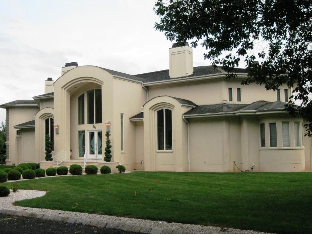 5 Caruso Court