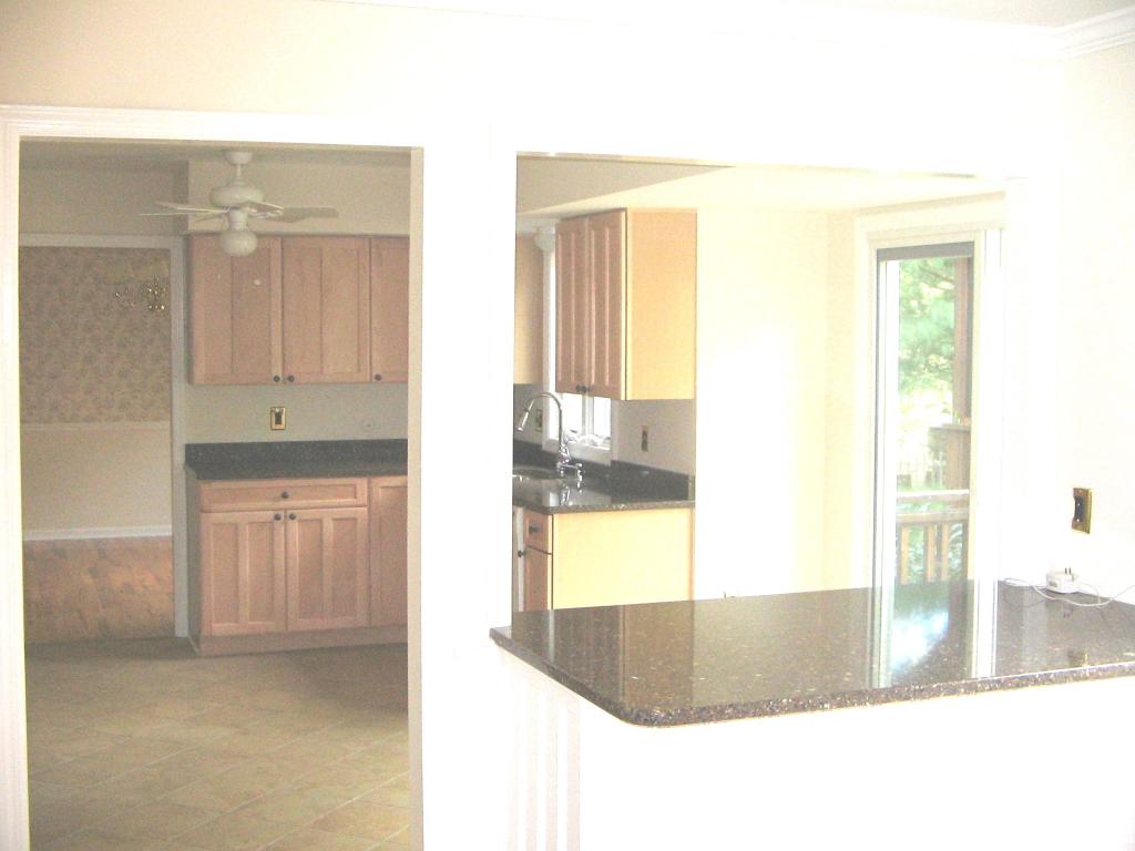 3 Woods Edge Court