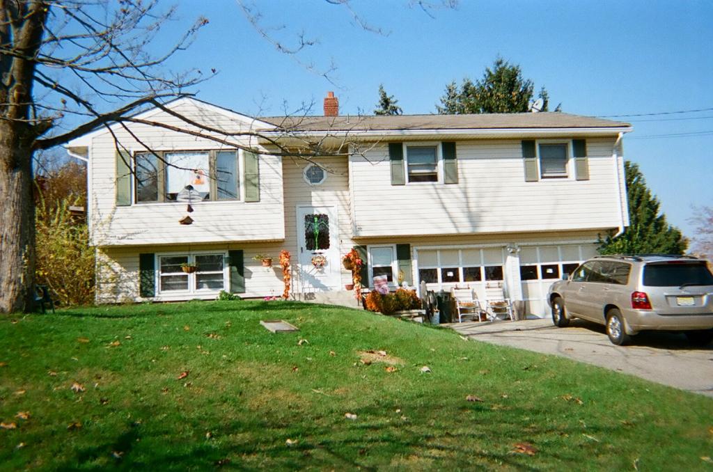 MLS #/Web ID: 2724760