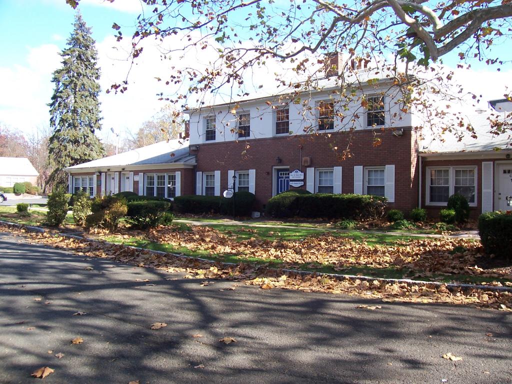 65 E NORTHFIELD RD
