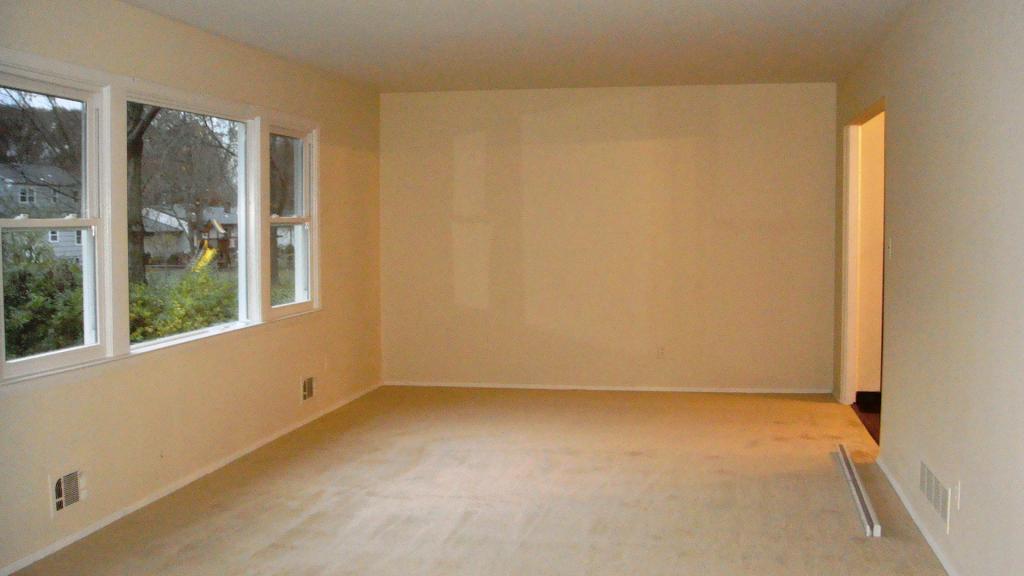 MLS #/Web ID: 2726160